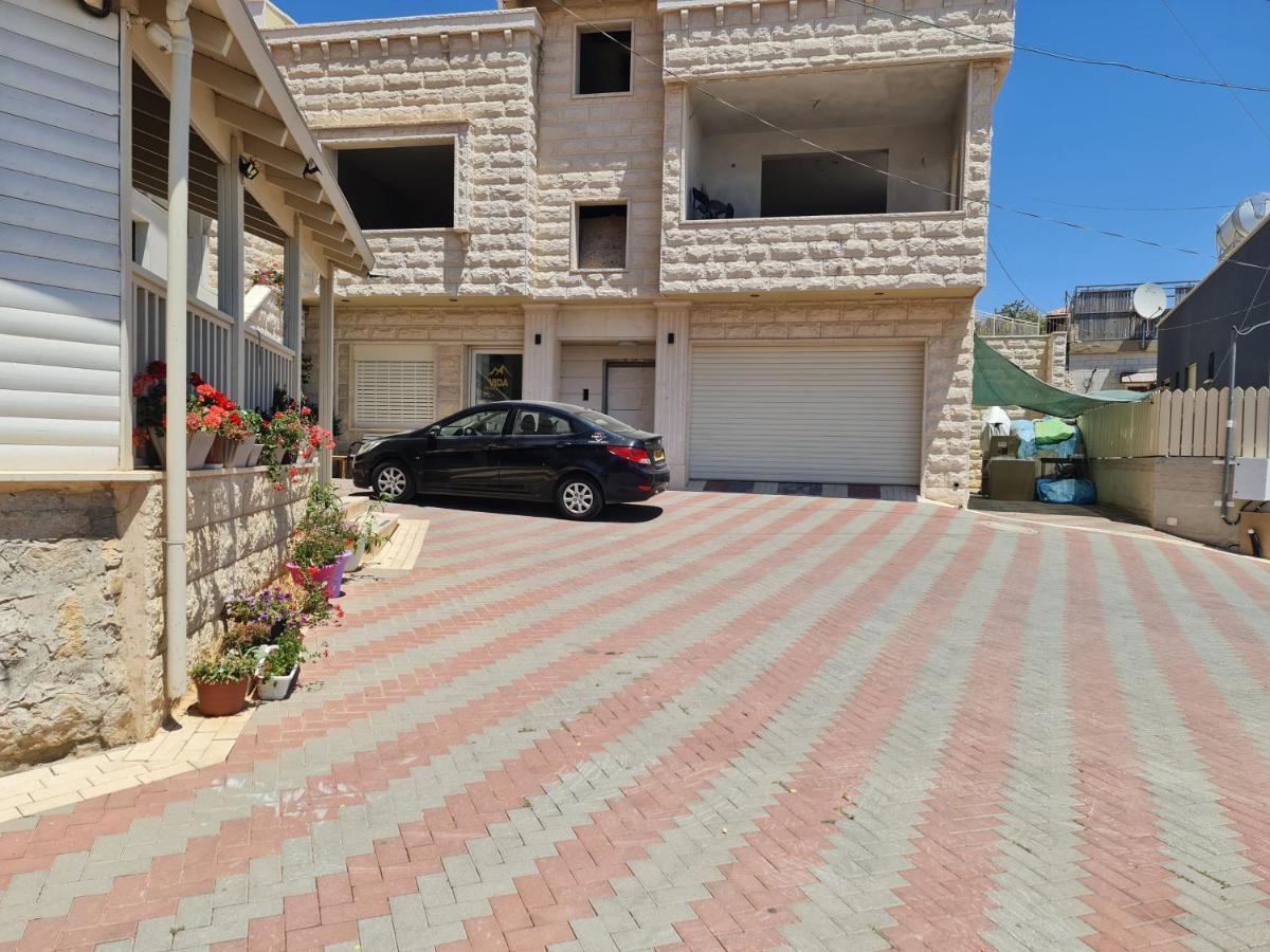 Vida Bhermon 3 , 2 Suites Majdal Shams Exterior photo